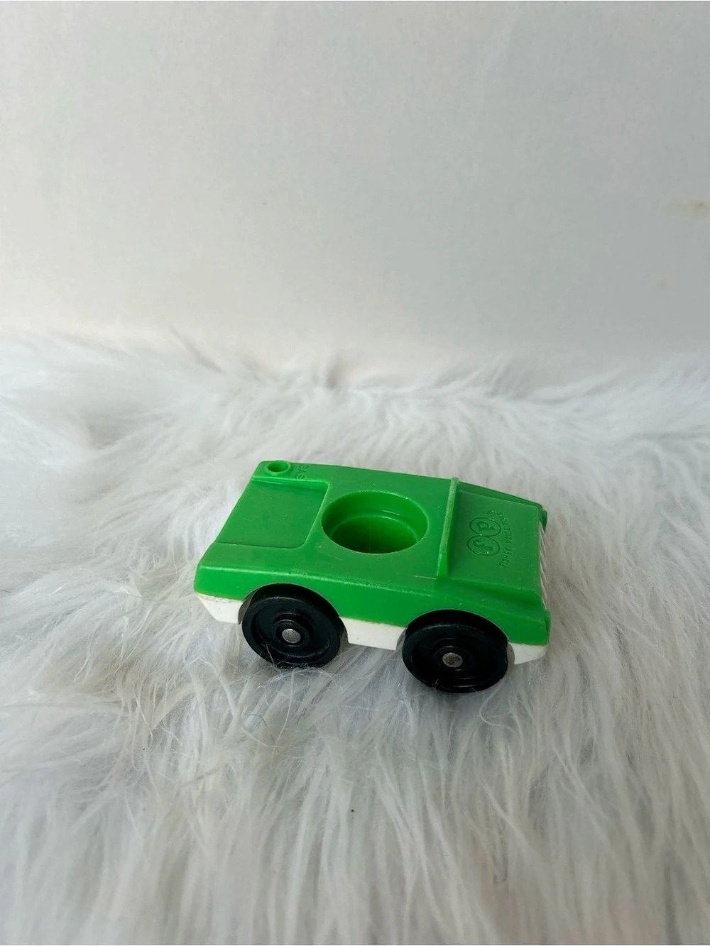 Fisher-Price Little People 1-Seat Garage Car Green Toy Vehicle